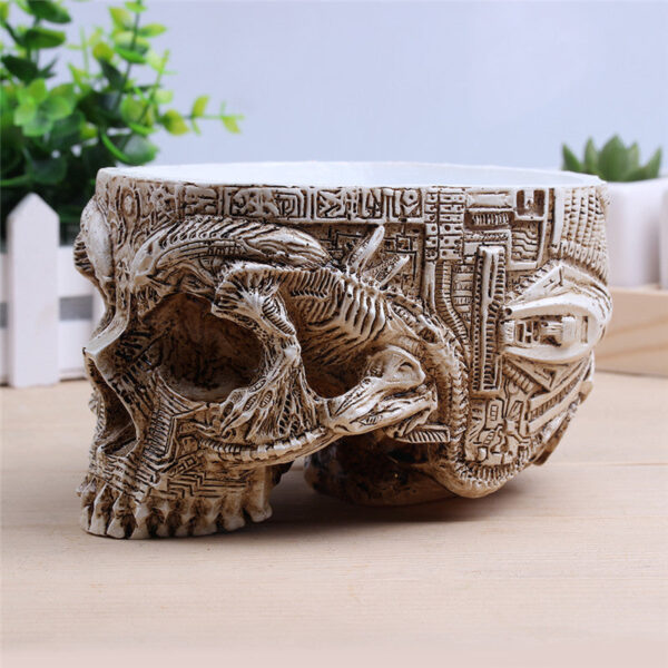 Human Skull Garden Decoration - Image 2