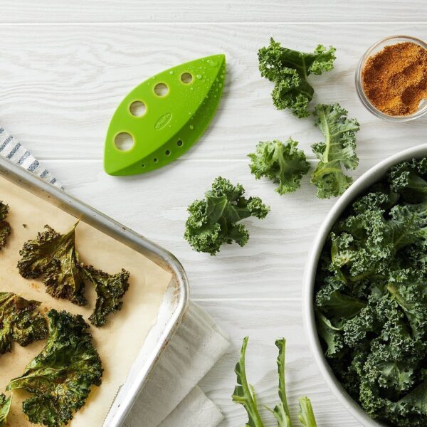 LooseLeaf Kale and Greens Stripper - Image 2